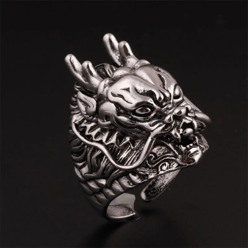 Dragons Realm Ring - Elegant Style
