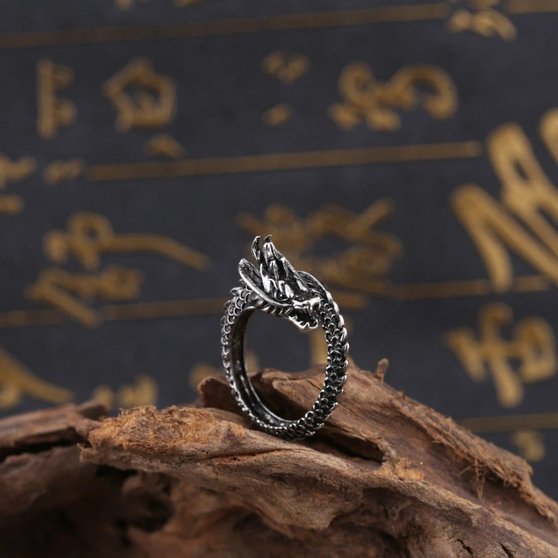 Dragon’s Ring – Raw Strength & Rebellion